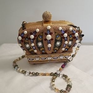 Mary Frances hand beaded novelty bag